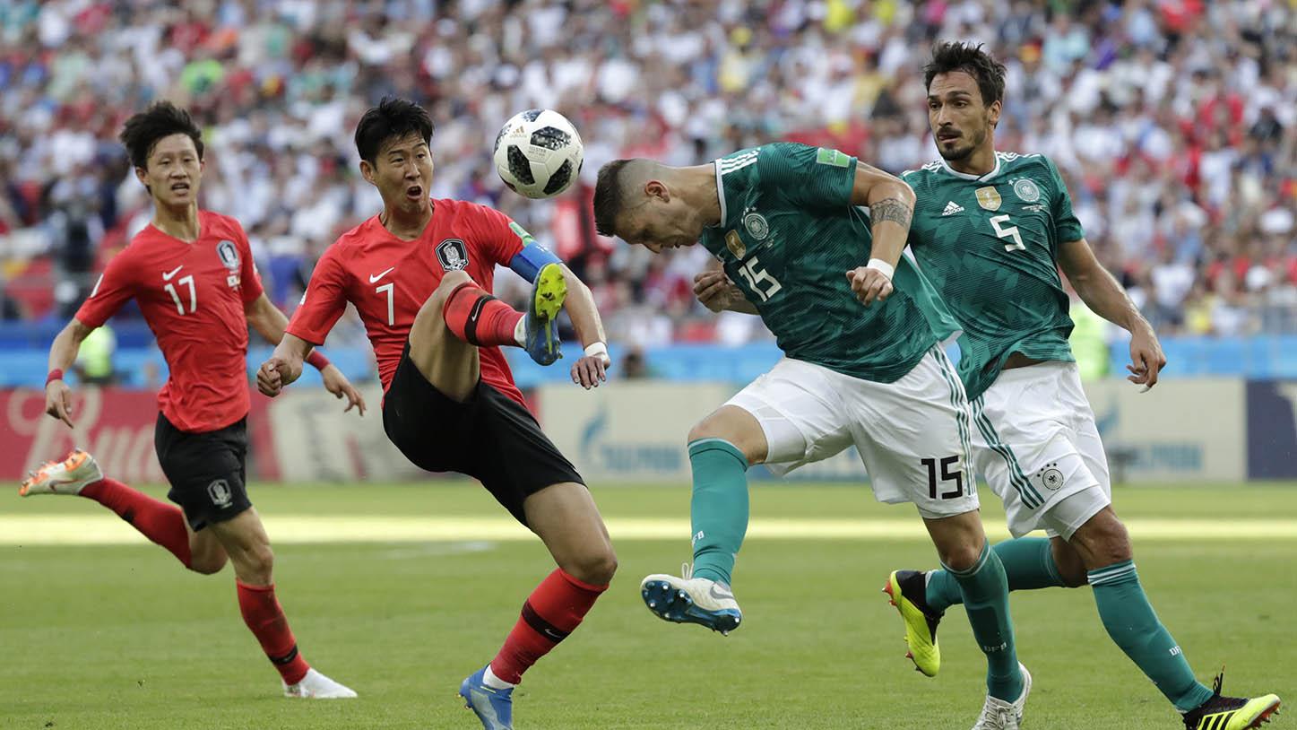 米兰体育-包含韩国羽毛球队碾压丹麦羽毛球队，辛杜绝境逆转的词条