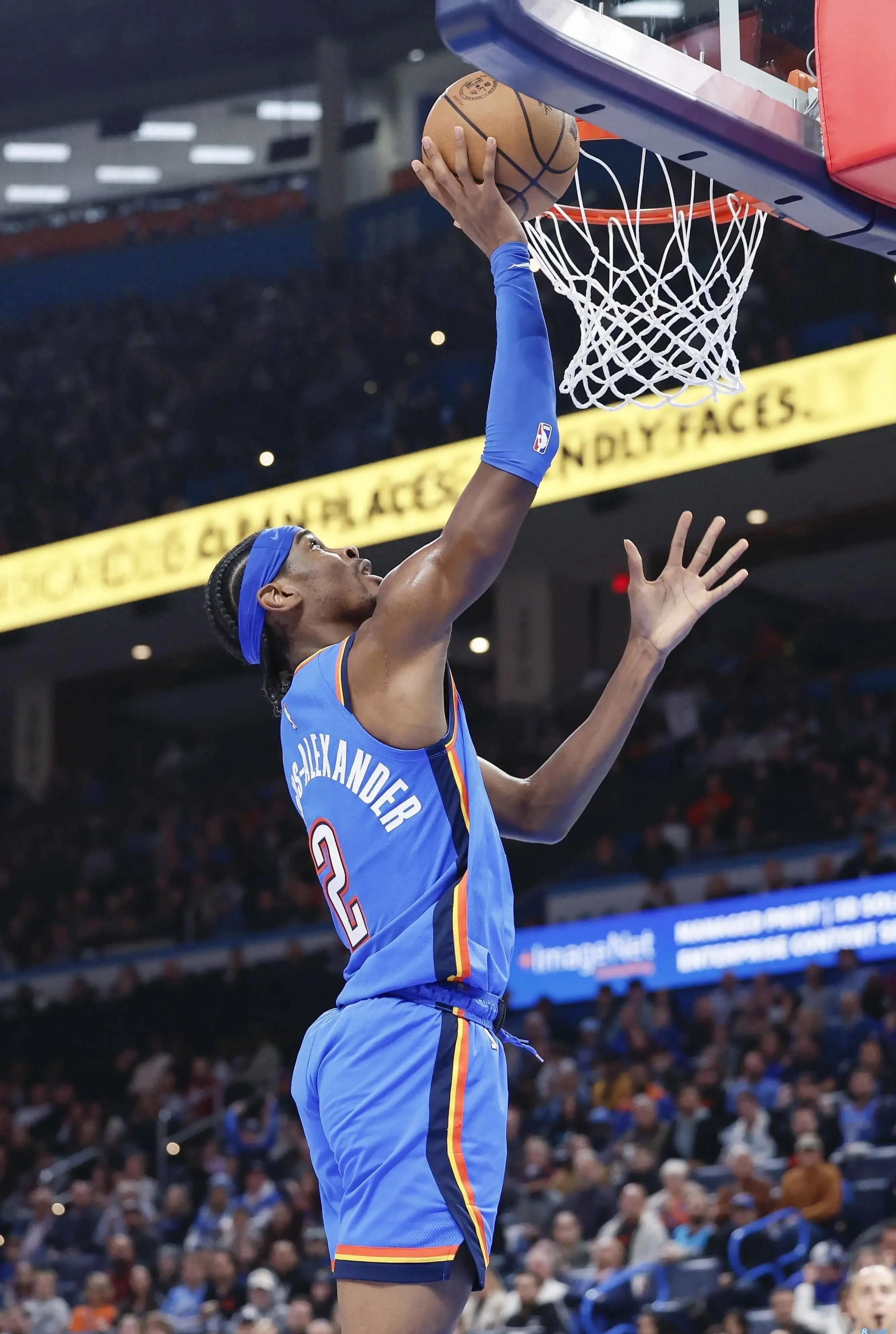 黄蜂爆冷勇士，汉密尔顿惊艳世界的简单介绍