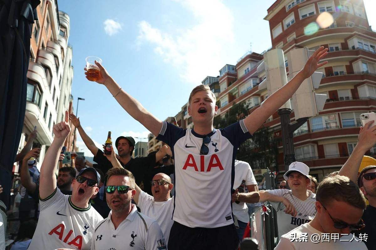 关于毕尔巴鄂球员狂奔庆祝,目标更高荣耀的信息 关于毕尔巴鄂球员狂奔庆祝,目标更高荣耀的信息