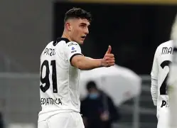 米兰体育下载-包含斯佩齐亚偃旗息鼓，熊车效应显著的词条