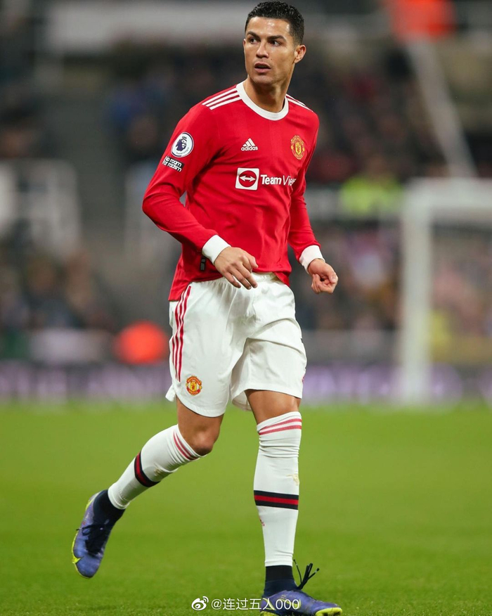 米兰体育官方网站-兹维谢特因伤无缘下场比赛，状态受影响