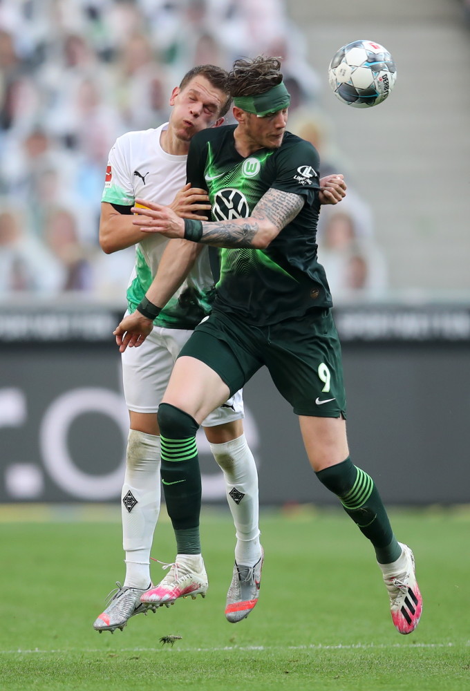 米兰登录入口-沃尔夫斯堡在德国足坛取得胜利，冲向榜首位置的简单介绍